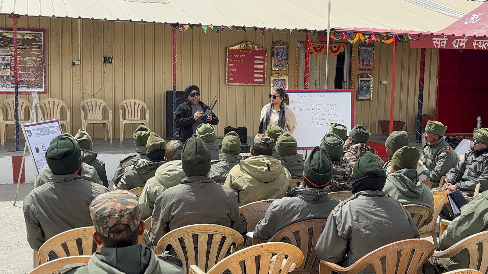 Officers and soldiers attending a counter-UAS (C-UAS) training briefing